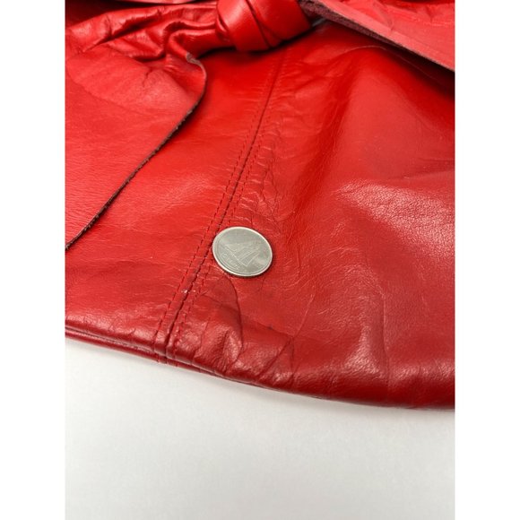 Vintage red leather 80s style bag with bow tie - Picture 8 of 9